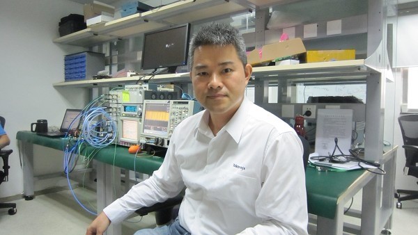 圖2. BERTScope資深專家、泰克高級(jí)業(yè)務(wù)拓展經(jīng)理Allen Wang全程督導(dǎo)本次免費(fèi)測試活動(dòng)。