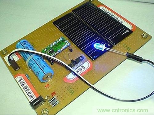 微型太陽能供電板DIY，給手電筒收音機(jī)供電