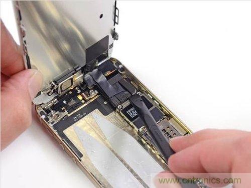 土豪金iPhone 5S拆解：內(nèi)部結(jié)構(gòu)升級，維修難度增加