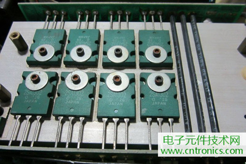 用料很給力！專業(yè)后級(jí)功放美國高峰FA1201拆解
