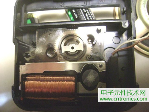 拆個老古董，日本精工石英電子掛鐘拆解