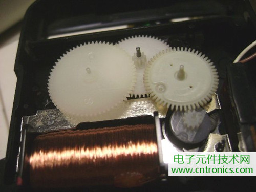 拆個老古董，日本精工石英電子掛鐘拆解