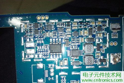 不怕摔的電紙書！一款柔性屏電子書閱讀器拆解
