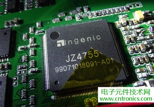 探秘電子紙！一款電紙書的電子墨水屏拆解