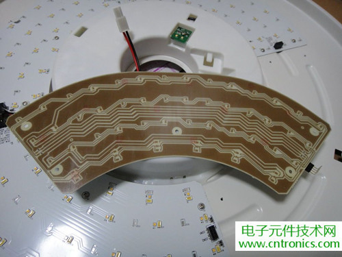 高端大氣上檔次！智能遙控調光LED吸頂燈拆解