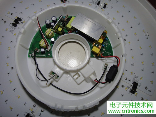 高端大氣上檔次！智能遙控調光LED吸頂燈拆解
