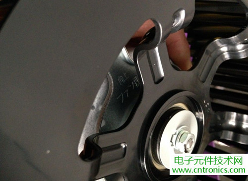 PM2.5殺手！松下納米水離子空氣凈化器拆解