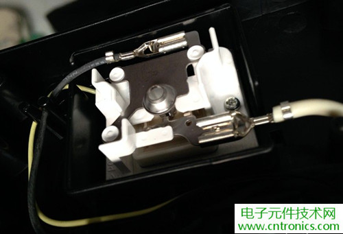 PM2.5殺手！松下納米水離子空氣凈化器拆解