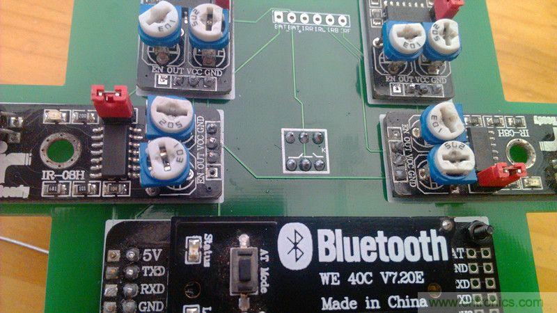 牛人力作！PCB版藍牙智能小車DIY