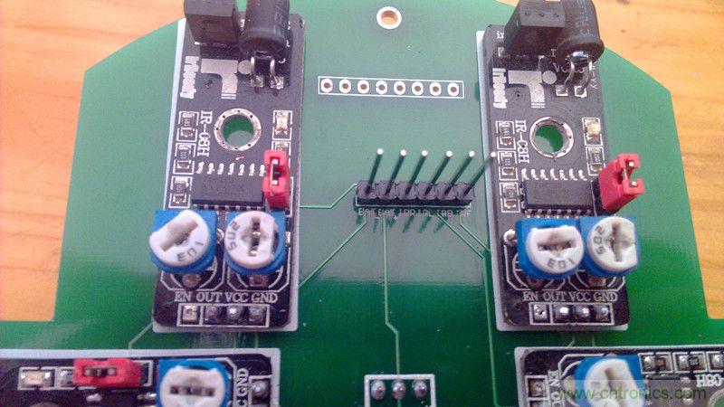 牛人力作！PCB版藍牙智能小車DIY