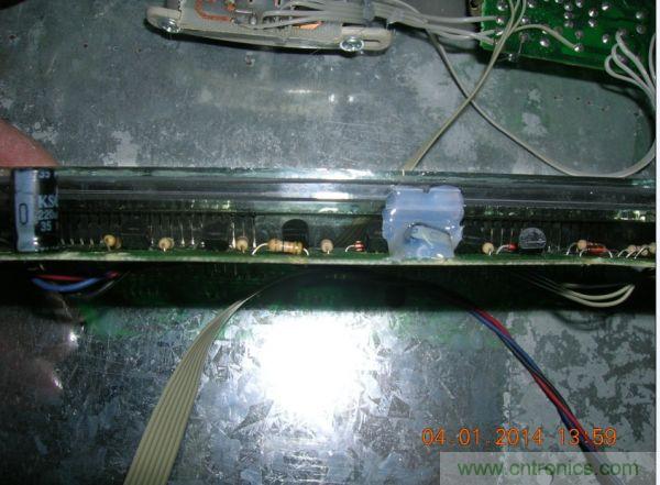 巧奪天工！大神利用山寨功放為高性價(jià)比逆變器“穿新衣”