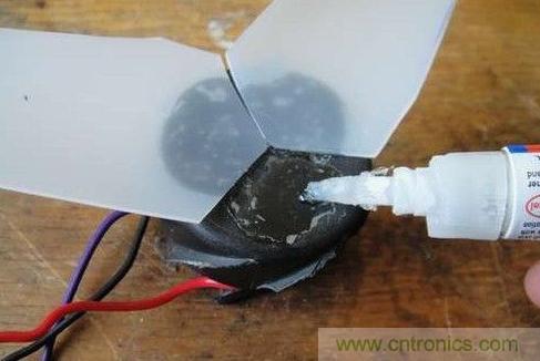 創(chuàng)意DIY！迷你風(fēng)力發(fā)電機(jī)！