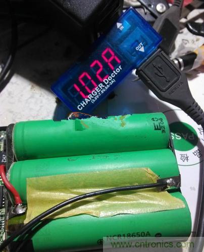 一拆便知！移動(dòng)電源充電電流如何改造？
