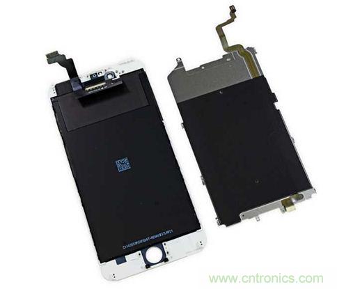 iPhone 6 Plus搭載的高清LED屏幕尺寸為5.5英寸，像素密度為401ppi，并采用了IPS（平面轉(zhuǎn)換）技術(shù)。（來源：iFixit）
