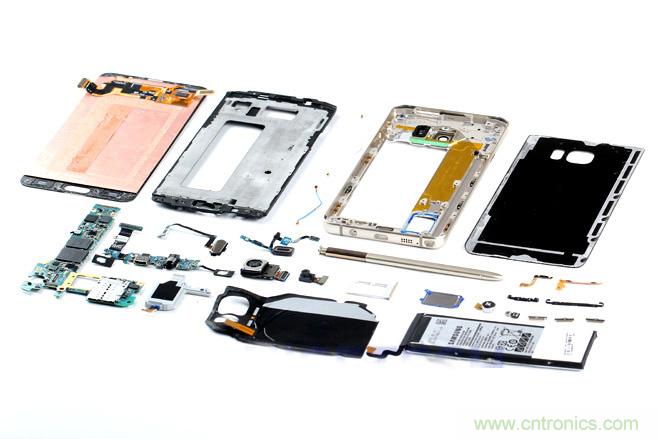 Galaxy Note5拆解，與S系列差距日漸模糊