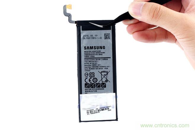 Galaxy Note5拆解，與S系列差距日漸模糊