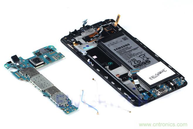 Galaxy Note5拆解，與S系列差距日漸模糊