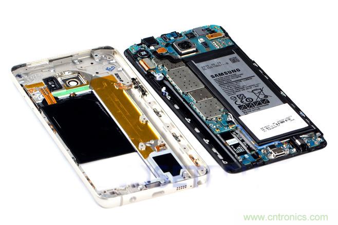 Galaxy Note5拆解，與S系列差距日漸模糊