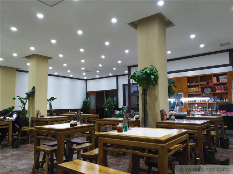 前世500次回眸,換來今生一次擦肩而過，那500多天的等待能否讓錘子揚(yáng)眉吐氣？