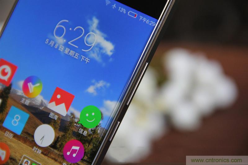 無邊框的 nubia Z9 ，一款既有驚喜，又有驚艷的智能手機(jī)