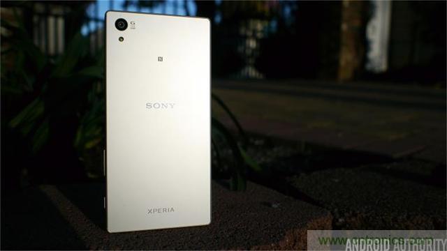 傳奇索尼，憑借Sony Xperia Z5能否在移動市場奪得一席之地？