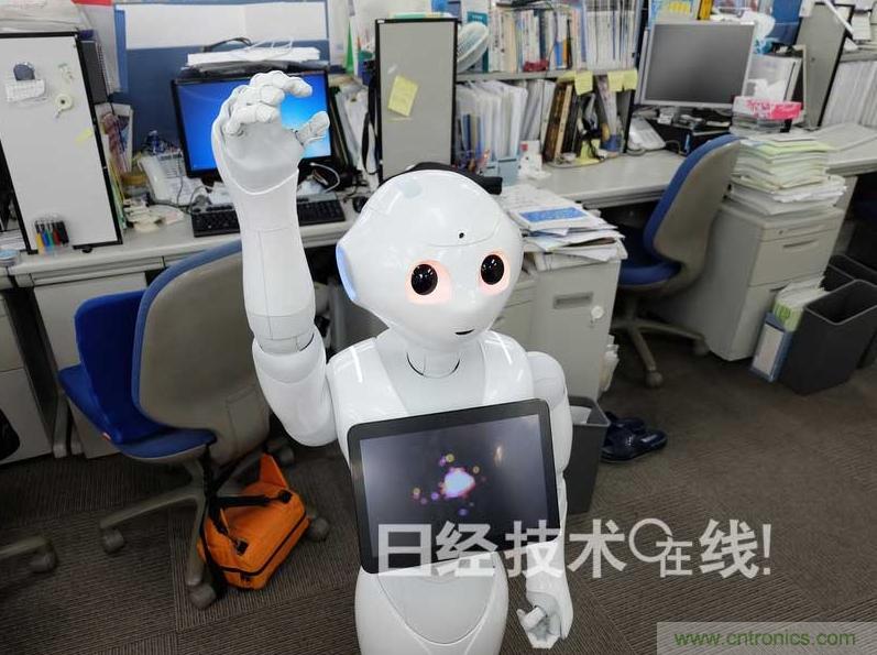 拆解筆記本不過癮，那就來(lái)拆拆日本情感機(jī)器人吧！
