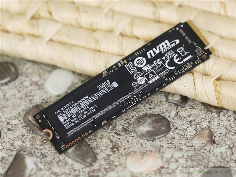 真的性能過剩？揭秘 CPU 對(duì) SSD 的影響