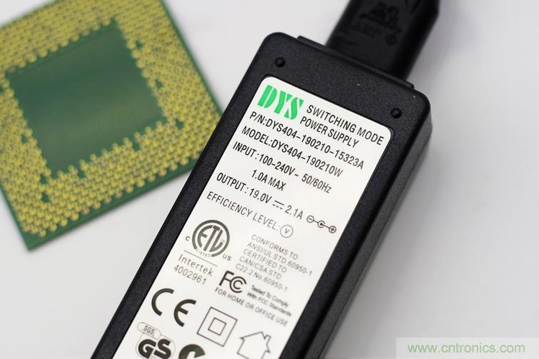一款能喚起 70 后工程師朋友“童年趣事”的迷你電烙鐵！