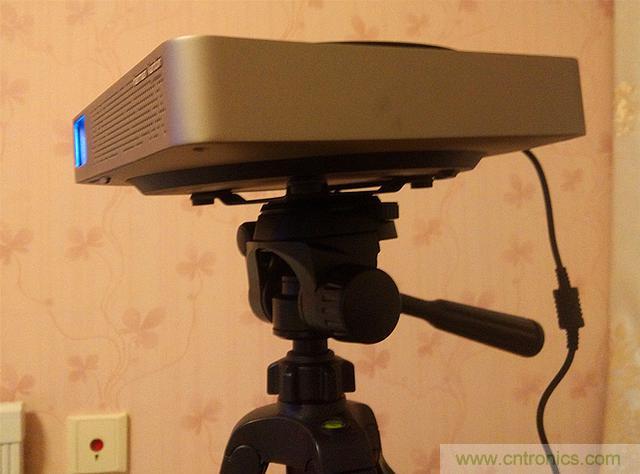 無屏電視時代已然來臨，客廳你做好準備了嗎？