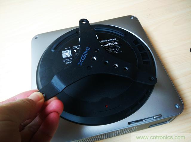無屏電視時代已然來臨，客廳你做好準備了嗎？