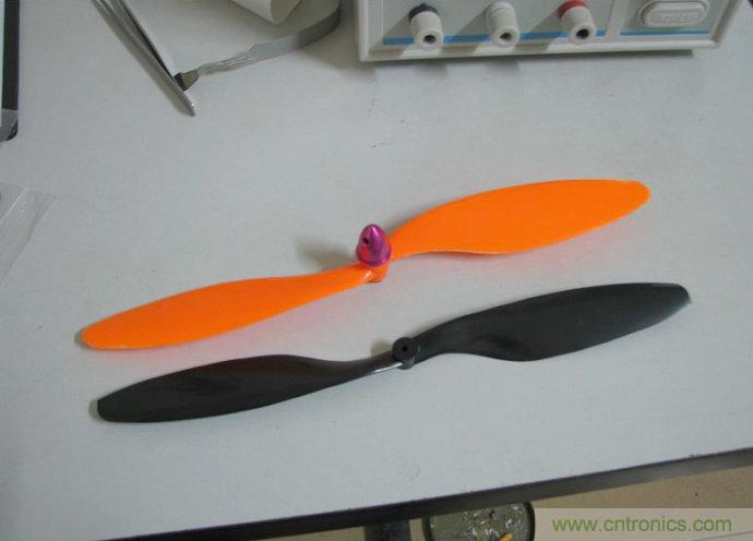 無人機(jī) DIY 制作全過程，酷得不要不要的！