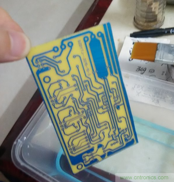 嘗試了四次PCB制作， 最后一發(fā)算是成功了