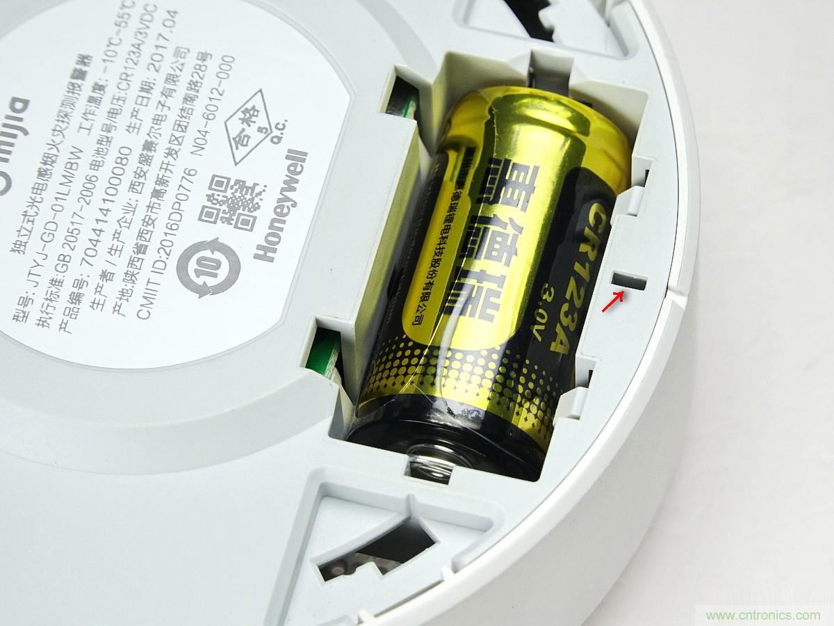 小米煙霧報(bào)警器拆解：一顆電池可用五年是如何做到的？