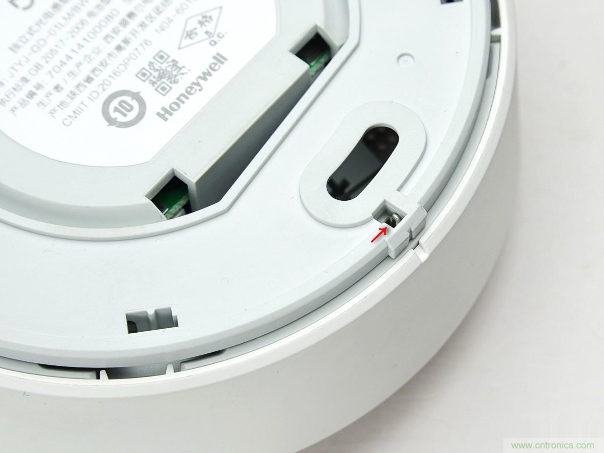 小米煙霧報(bào)警器拆解：一顆電池可用五年是如何做到的？