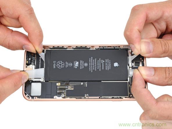 iPhone 8首拆：無(wú)線充電版本的iPhone 7？