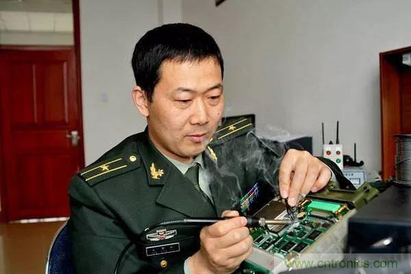 若美國(guó)全面禁售芯片，中國(guó)武器裝備會(huì)不會(huì)癱瘓？看完此文你就懂了