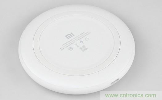 拆解對比：系出同門，小米、紫米無線充電器的差別有多大？