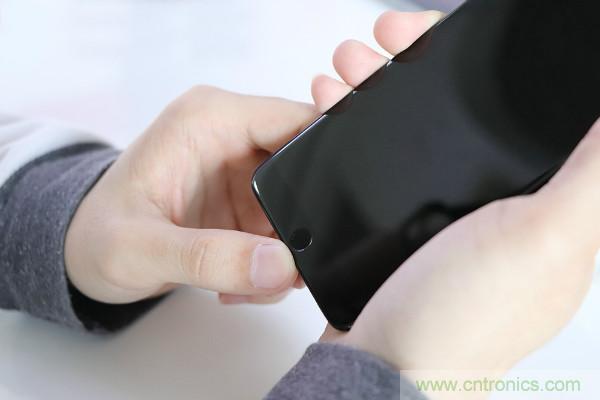 魅族M15拆解：做工精致，壓感Home鍵采用中國芯