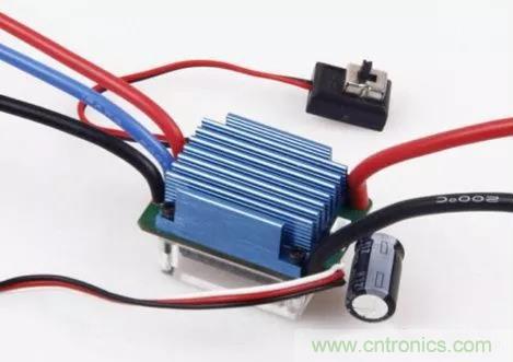 有刷電機(jī) VS 無刷電機(jī)，看看哪個(gè)更厲害？