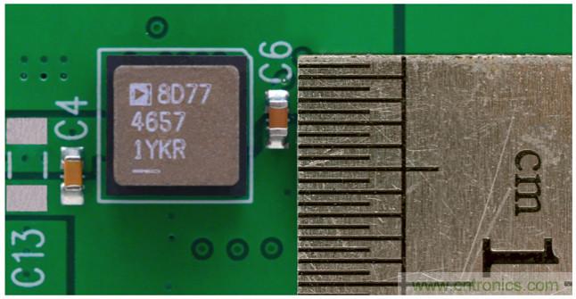 20VIN、8A高效率微型封裝降壓型µModule器件