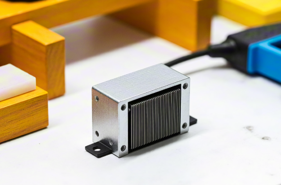 壓電蜂鳴器技術(shù)深度剖析：原理、優(yōu)勢與國內(nèi)外廠商對比